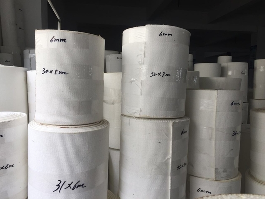 Harga yang bagus Meta-Aramid 8mm Ketebalan Air Slide Belt Fabric Conveyor Digunakan di Pabrik Semen on line